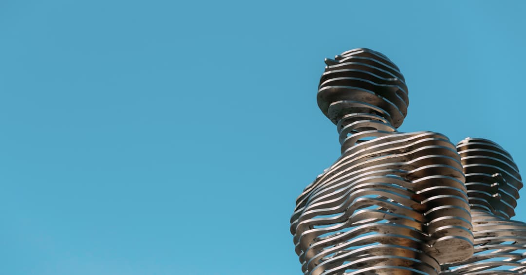 How do you respond smartly to developments within the metalworking industry?